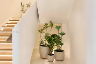 18501 Collins Ave, Sunny Isles Beach, FL 33160 - Photo 21