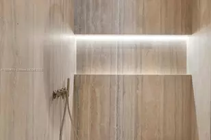 18501 Collins Ave, Sunny Isles Beach, FL 33160 - Photo 35