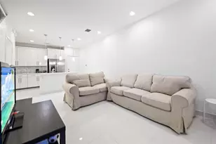 [Address not provided], Miami, FL 33180 - Photo 5