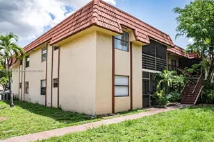 6545 W 27th Ct, Hialeah, FL 33016 - Photo 1