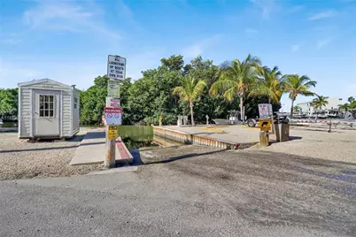 325 Calusa St 497, Key Largo, FL 33037 - Photo 35