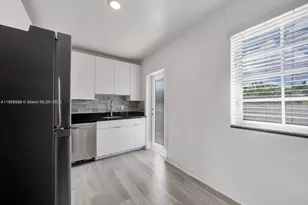 570 NE 68th St, Miami, FL 33138 - Photo 9