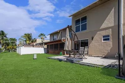 8512 SW 103rd Ave, Miami, FL 33173 - Photo 23