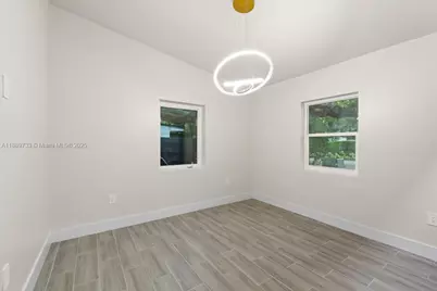 11505 NE 11th Pl, Biscayne Park, FL 33161 - Photo 17