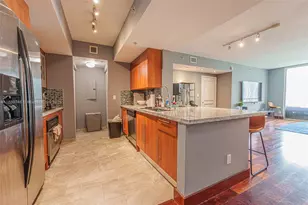 335 S Biscayne Blvd, Miami, FL 33131 - Photo 19