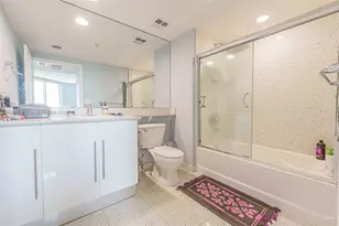 335 S Biscayne Blvd, Miami, FL 33131 - Photo 9