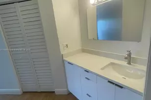 6288 NW 186th St, Hialeah, FL 33015 - Photo 15