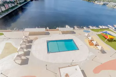 250 174th St #1201, Sunny Isles Beach, FL 33160 - Photo 5