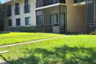 5835 Washington St, Hollywood, FL 33023 - Photo 1