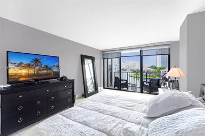 200 Leslie Dr #526, Hallandale Beach, FL 33009 - Photo 7