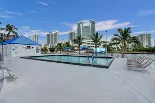 200 Leslie Dr, Hallandale Beach, FL 33009 - Photo 23
