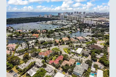 2625 NE 13th Ct, Fort Lauderdale, FL 33304 - Photo 25