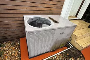 12850 SW 14th St, Miami, FL 33184 - Photo 9