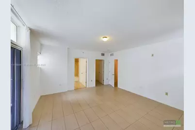 425 NE 30th St #402, Miami, FL 33137 - Photo 7