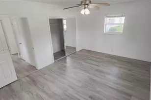 200 NW 9th St, Boca Raton, FL 33432 - Photo 29