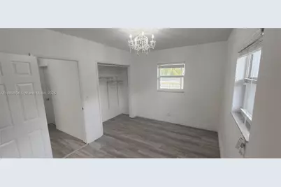 200 NW 9th St, Boca Raton, FL 33432 - Photo 37