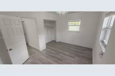 200 NW 9th St, Boca Raton, FL 33432 - Photo 35