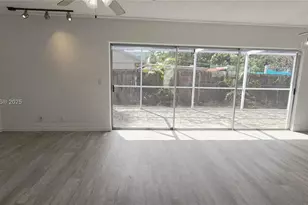 200 NW 9th St, Boca Raton, FL 33432 - Photo 5