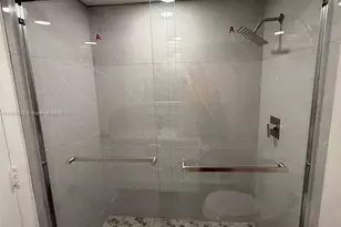 4460 NW 79th Ave, Doral, FL 33166 - Photo 15