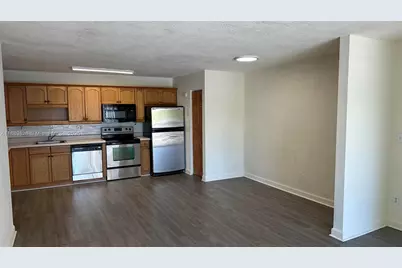 4460 NW 79th Ave #2D, Doral, FL 33166 - Photo 1