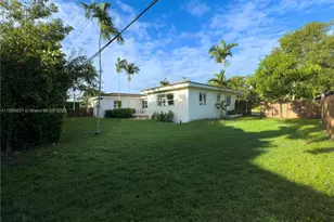 1300 NE 102nd St, Miami Shores, FL 33138 - Photo 17