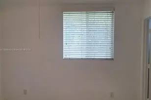 6621 Winfield Blvd, Margate, FL 33063 - Photo 21