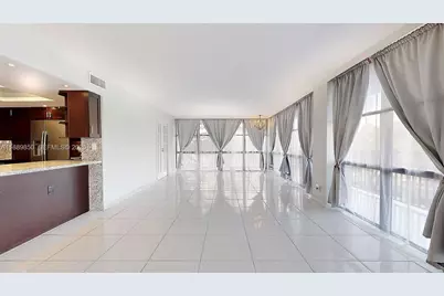 1000 Parkview Dr #431, Hallandale Beach, FL 33009 - Photo 9