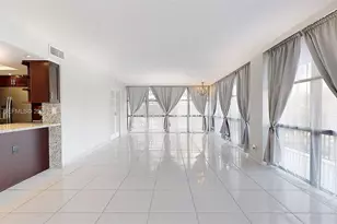 1000 Parkview Dr, Hallandale Beach, FL 33009 - Photo 9