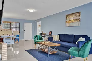 208 SW 2nd Ave, Hallandale Beach, FL 33009 - Photo 9