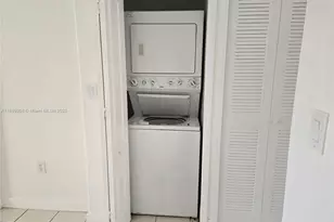 2758 SE 17th Ave, Homestead, FL 33035 - Photo 5