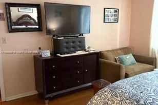 [Address not provided], Pembroke Pines, FL 33026 - Photo 3