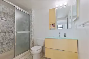 9801 Collins Ave, Bal Harbour, FL 33154 - Photo 17