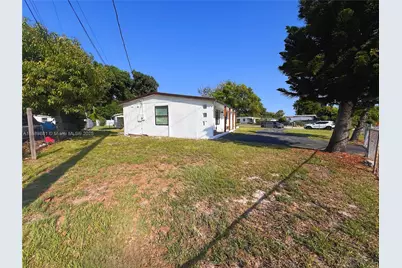 3361 NW 5th Pl, Lauderhill, FL 33311 - Photo 21