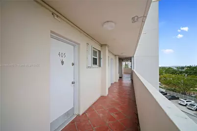 7904 West Dr #405, North Bay Village, FL 33141 - Photo 9