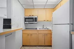 7904 West Dr, North Bay Village, FL 33141 - Photo 11