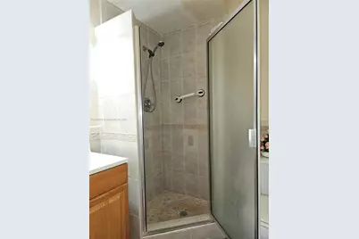 5121 W Oakland Park Blvd #211, Lauderdale Lakes, FL 33313 - Photo 9