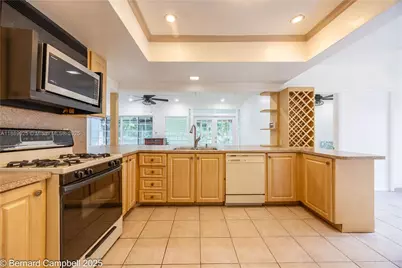 6612 Dahlia Dr, Miramar, FL 33023 - Photo 7