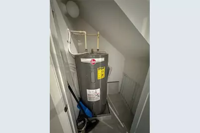 2800 NW 180th St, Miami Gardens, FL 33056 - Photo 5