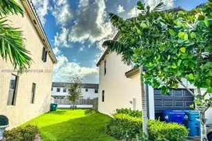 12744 SW 230th St, Miami, FL 33170 - Photo 3