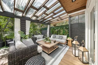 2752 SW 11th St, Miami, FL 33135 - Photo 33