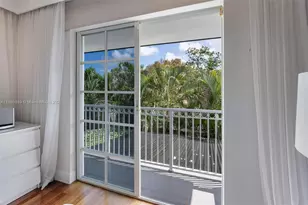 2752 SW 11th St, Miami, FL 33135 - Photo 21