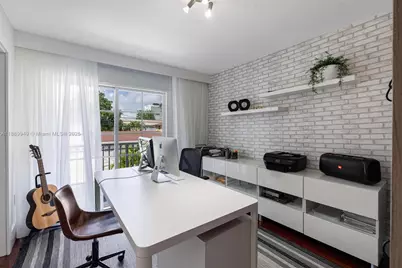 2752 SW 11th St, Miami, FL 33135 - Photo 23