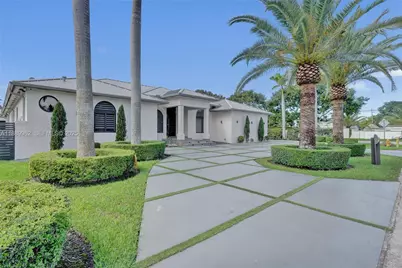 2600 SW 128th Ct, Miami, FL 33175 - Photo 3