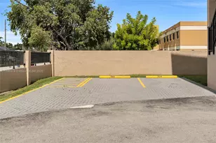 3945 SW 89th Ave, Miami, FL 33165 - Photo 23