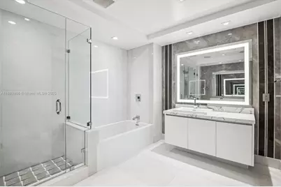 330 Sunny Isles Blvd #5-UPH04, Sunny Isles Beach, FL 33160 - Photo 31
