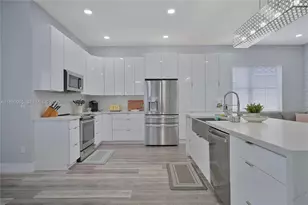 17933 NW 87th Pl, Hialeah, FL 33018 - Photo 7