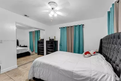 27645 SW 163rd Ave, Homestead, FL 33031 - Photo 5