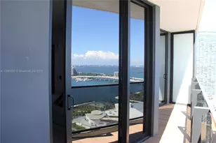 398 NE 5th St, Miami, FL 33132 - Photo 7