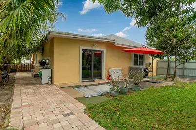 521 S Florida Mango Rd, West Palm Beach, FL 33406 - Photo 15
