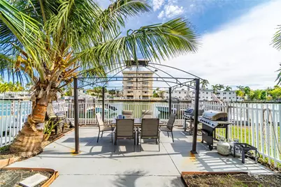 8335 E Crespi Blvd #4, Miami Beach, FL 33141 - Photo 15